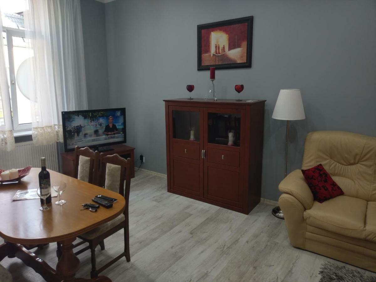 Appartement Apartament U Doris à Słupsk Extérieur photo