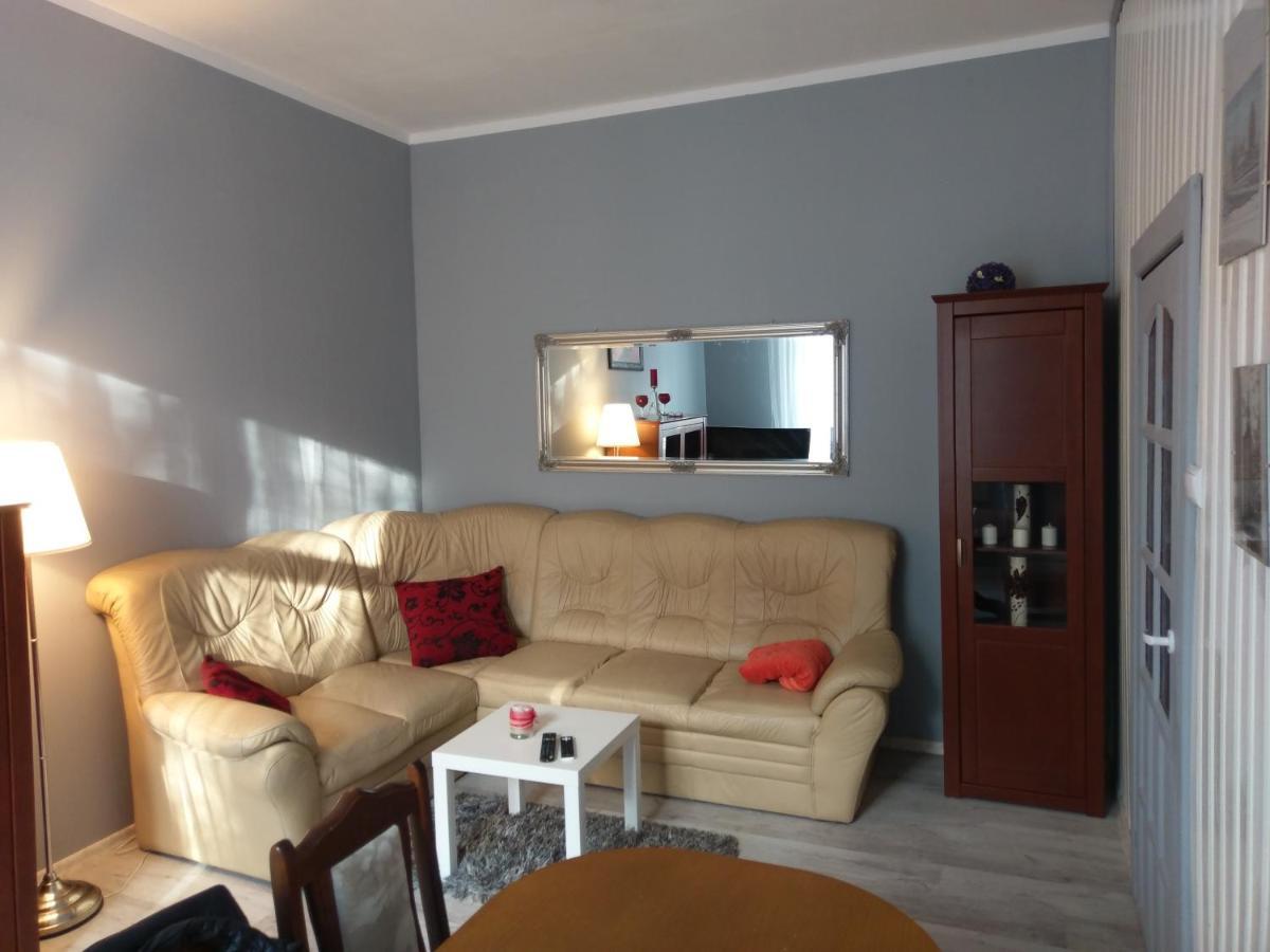 Appartement Apartament U Doris à Słupsk Extérieur photo